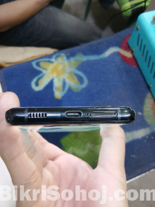 Samsung Galaxy S21ultra 5G – 12GB RAM / 256GB Storage